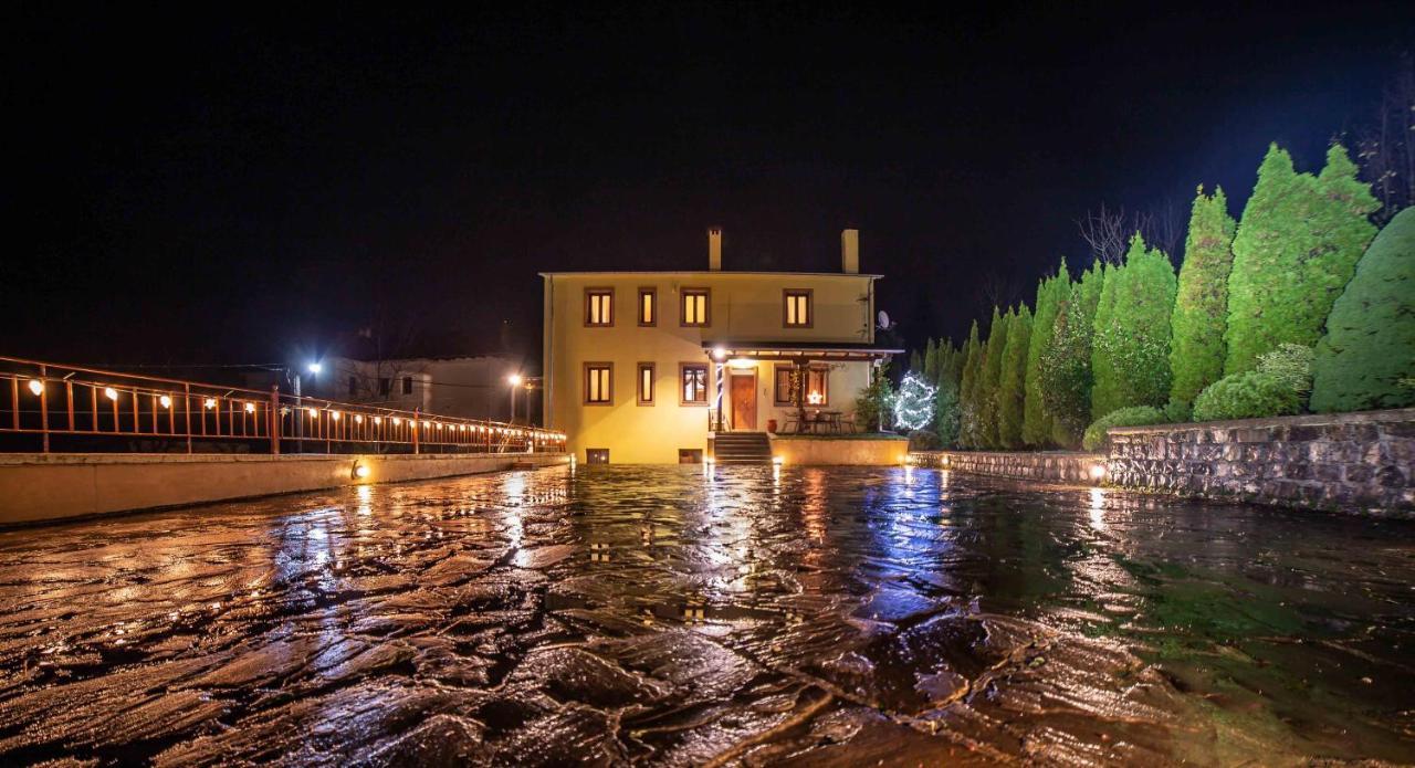 Baldeneige Hotel Pramanta Ngoại thất bức ảnh