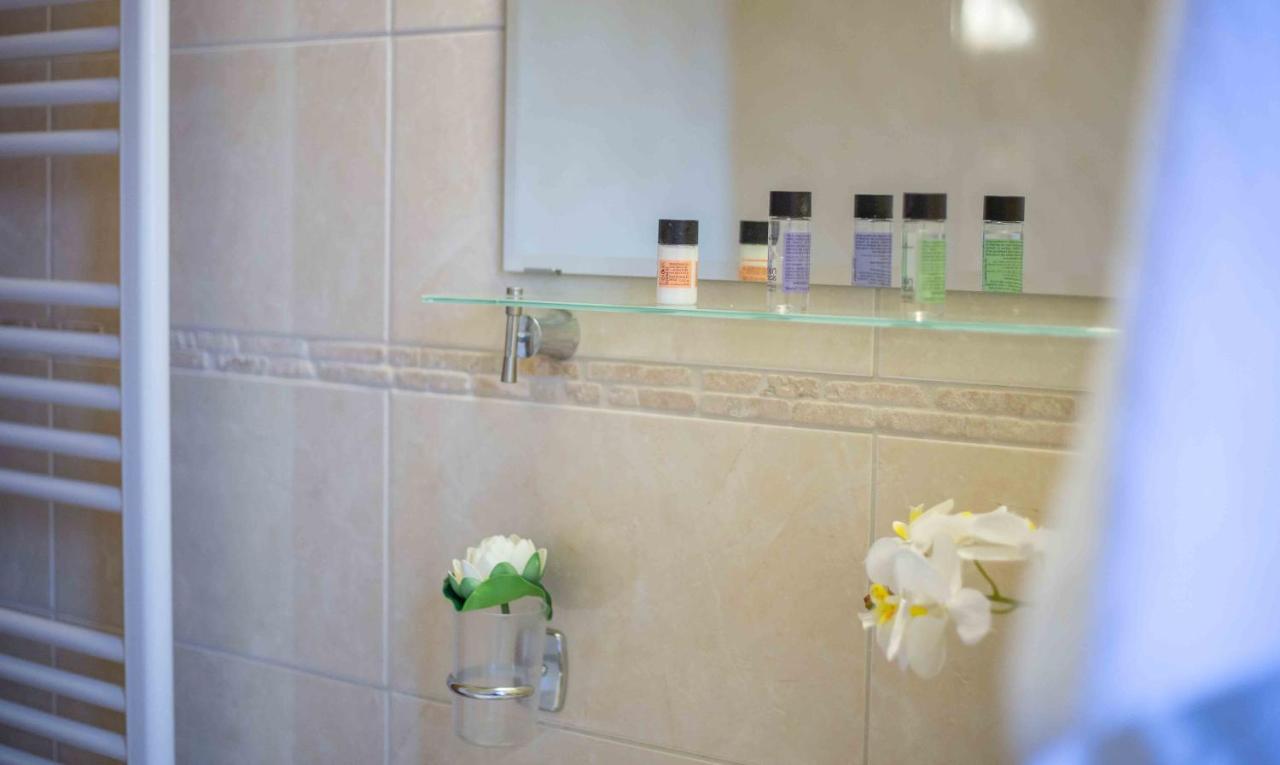 Baldeneige Hotel Pramanta Ngoại thất bức ảnh